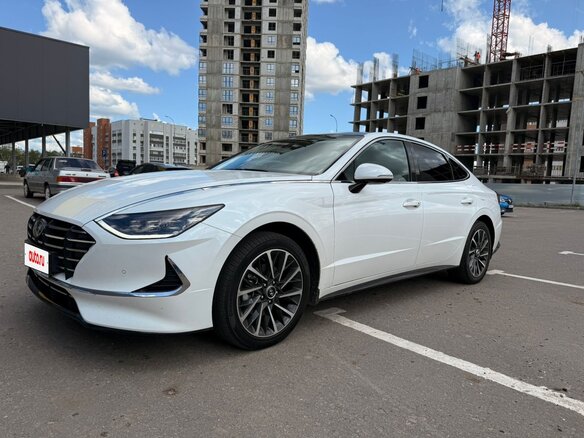 2022 Hyundai Sonata VIII (DN8), белый, 4750000 рублей