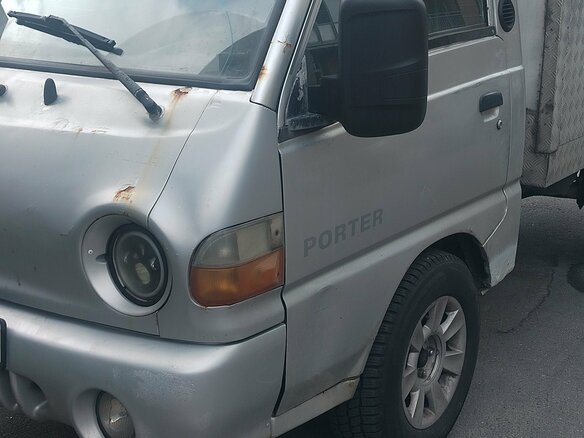 2012 Hyundai Porter, серый, 700000 рублей - вид 6