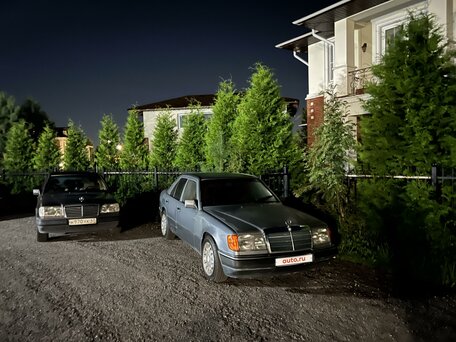 1990 Mercedes-Benz W124 230, коричневый, 550000 рублей, вид 4