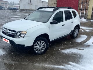 2017 Renault Duster I Рестайлинг, белый, 750000 рублей, вид 1