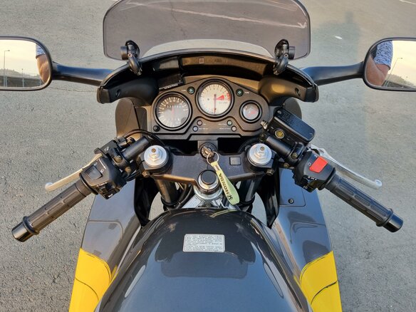 1997 Honda CBR 600F, жёлтый, 370000 рублей - вид 6
