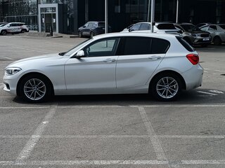 2018 BMW 1 серии 118i II (F20/F21) Рестайлинг 2, белый, 2000000 рублей, вид 4