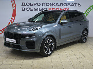 Lynk & Co 09 PHEV