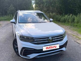 2023 Volkswagen Tiguan Allspace II Рестайлинг, белый, 2550000 рублей, вид 2
