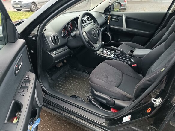 2008 Mazda 6 II (GH), чёрный, 900000 рублей - вид 4