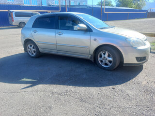 2006 Toyota Corolla IX (E120, E130) Рестайлинг, серебристый, 650000 рублей, вид 2