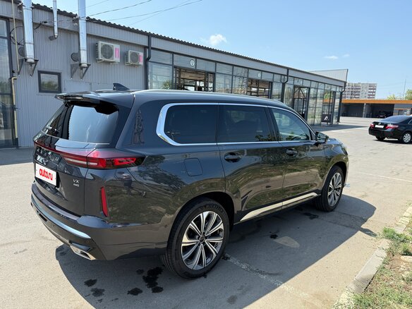 2024 Exeed VX I Рестайлинг, серый, 5100000 рублей - вид 2