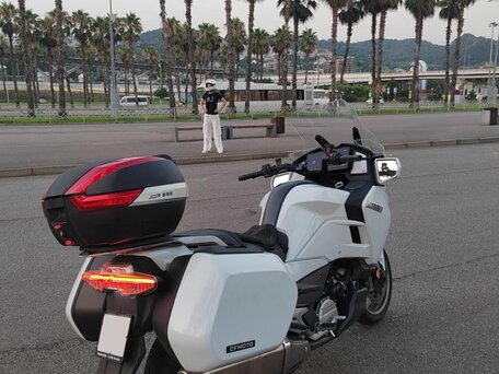 2024 CFMoto 1250TR-G, белый, 1480000 рублей, вид 3
