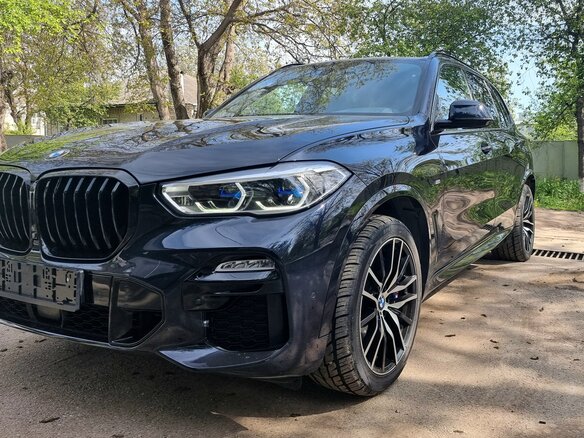 2020 BMW X5 30d IV (G05/G18), синий, 6500000 рублей - вид 5