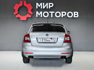 2011 Skoda Octavia DSG7 II (A5) Рестайлинг, серебристый, 699000 рублей, вид 5