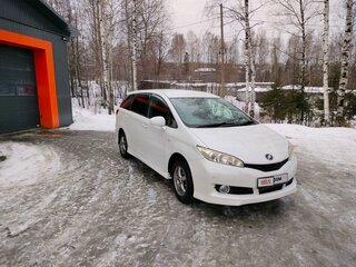 2010 Toyota Wish II, белый, 1300000 рублей, вид 1