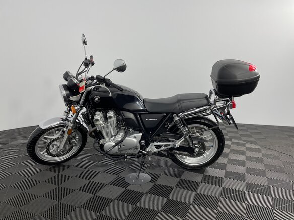 2013 Honda CB 1100, чёрный - вид 2