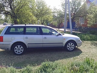 1998 Volkswagen Passat B5, серебристый, 325000 рублей, вид 2