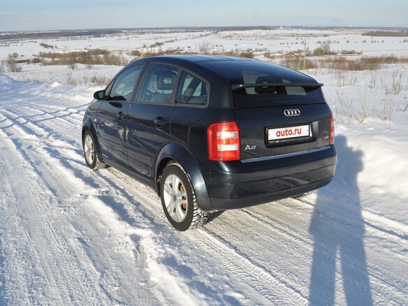 2001 Audi A2, синий - вид 4
