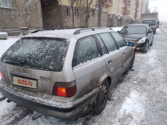 1998 BMW 3 серии 318i III (E36), серебристый - вид 2