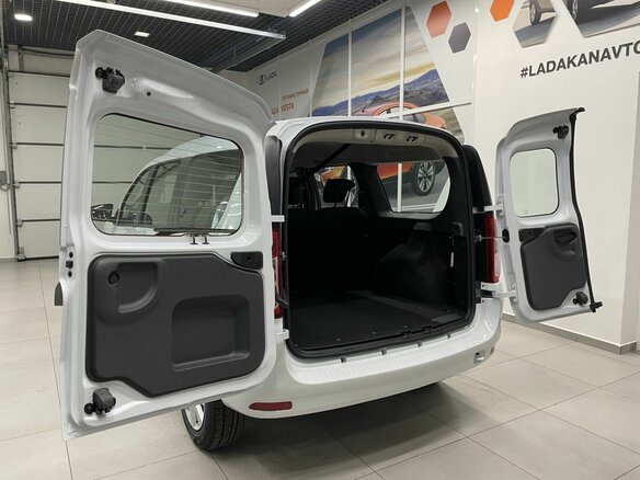 2026 Lada (ВАЗ) Largus I Рестайлинг, белый - вид 6