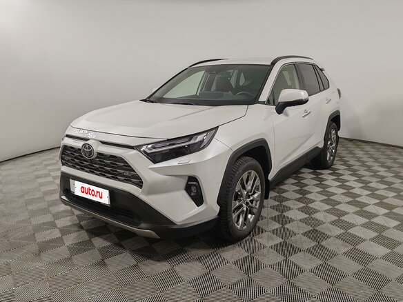 2025 Toyota RAV4 V (XA50), белый