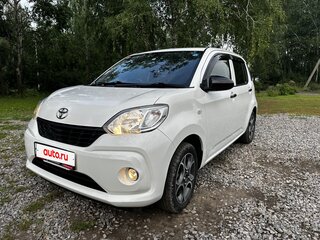 2018 Toyota Passo III Рестайлинг, белый, 930000 рублей, вид 1