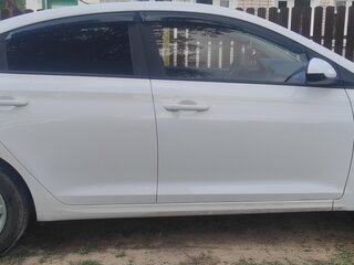 2021 Hyundai Solaris II Рестайлинг, белый, 1900000 рублей, вид 3