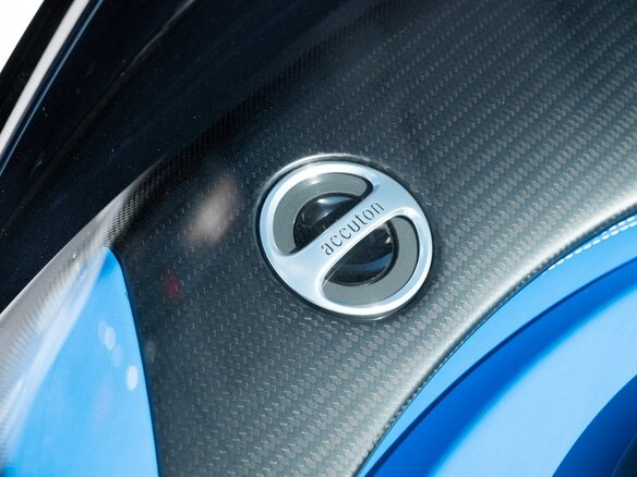 2023 Bugatti Chiron, белый - вид 34