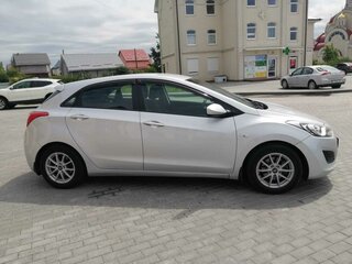 2013 Hyundai i30 II, серебристый, 910000 рублей, вид 1
