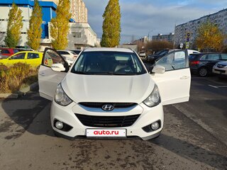2012 Hyundai ix35 I, белый, 1350000 рублей, вид 3