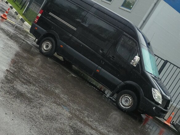 2010 Mercedes-Benz Sprinter, чёрный, 1600000 рублей - вид 1