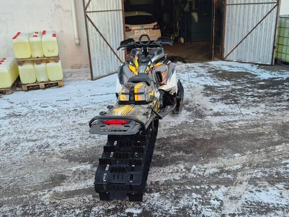 2021 BRP Ski-Doo Summit 850, чёрный, 1500000 рублей - вид 3