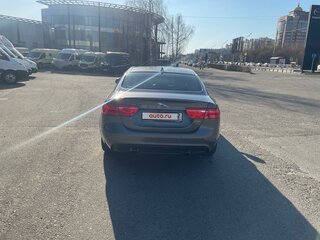 2018 Jaguar XE I, серый, 2600000 рублей, вид 4