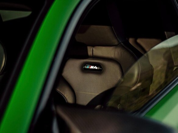 2018 BMW M4 Competition Package F82/F83 Рестайлинг, зелёный, 5900000 рублей - вид 4