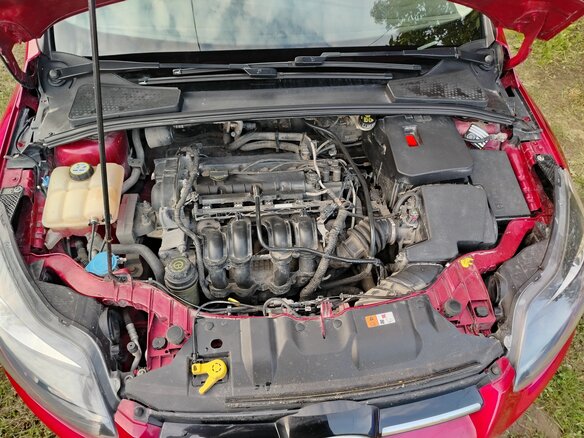 2013 Ford Focus III, красный, 1100000 рублей - вид 12