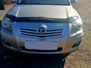 2006 Toyota Avensis II Рестайлинг, серебристый, 1150000 рублей, вид 1