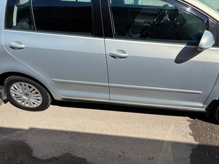 2009 Volkswagen Golf Plus II, серебристый, 855000 рублей, вид 4