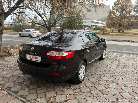 2014 Renault Fluence I Рестайлинг, коричневый, 900000 рублей - вид 6