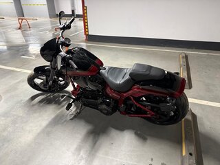 2017 Harley-Davidson CVO Pro Street Breakout, красный, 2900000 рублей, вид 4