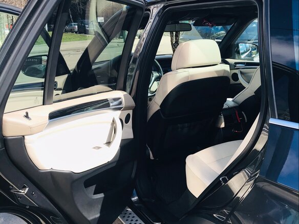 2010 BMW X5 30i II (E70), серый, 1500000 рублей - вид 13