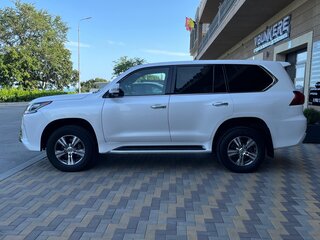 2018 Lexus LX 450d III Рестайлинг 2, белый, 12000000 рублей, вид 5