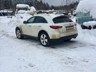 2011 Infiniti FX37 II (S51), белый, 2500000 рублей, вид 3