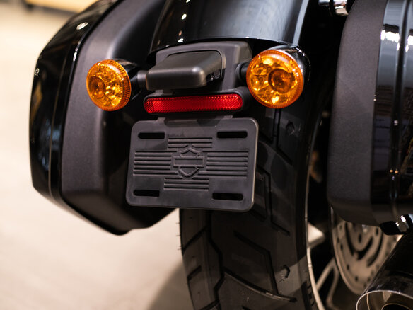 2021 Harley-Davidson Sport Glide, чёрный, 2850000 рублей - вид 25