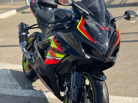 2007 Suzuki GSX-R 1000, чёрный, 980000 рублей, вид 3