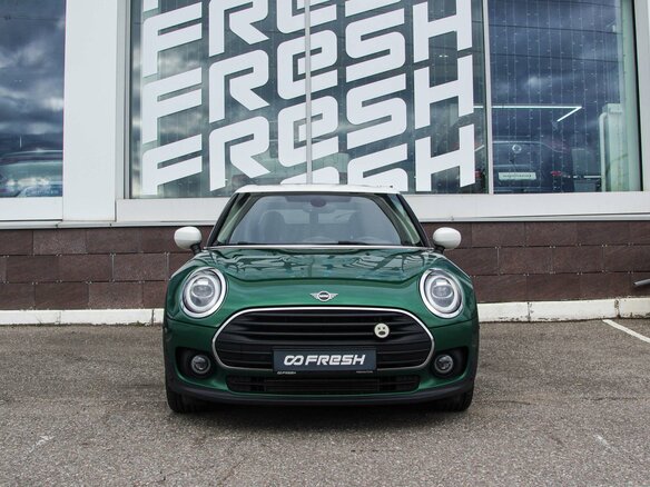 2020 Mini Clubman Cooper II Рестайлинг, зелёный, 2540000 рублей - вид 2