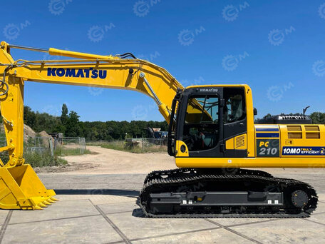 2026 Komatsu PC210, жёлтый, 20059358 рублей, вид 1