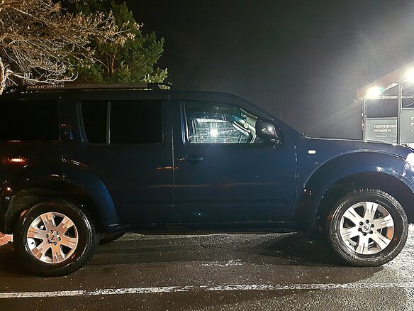 2006 Nissan Pathfinder III, синий, 900000 рублей - вид 2