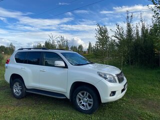 2010 Toyota Land Cruiser Prado 150 Series, белый, 2650000 рублей, вид 3