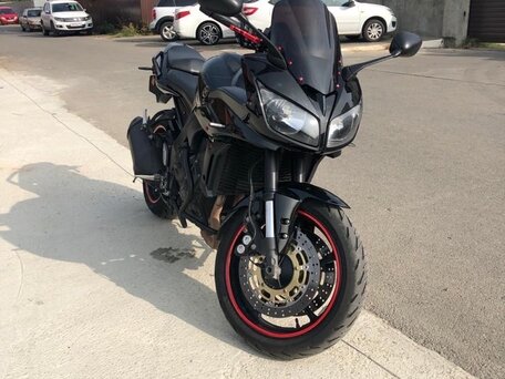 2011 Yamaha FZ1, чёрный, 700000 рублей, вид 3