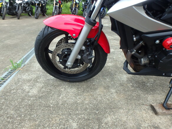2011 Yamaha XJ6 (FZ6R), красный, 600000 рублей - вид 10