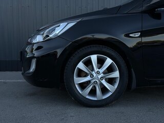 2012 Hyundai Solaris I, чёрный, 699000 рублей, вид 5
