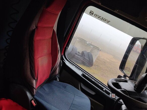 2006 Volvo FM, красный, 3200000 рублей - вид 19