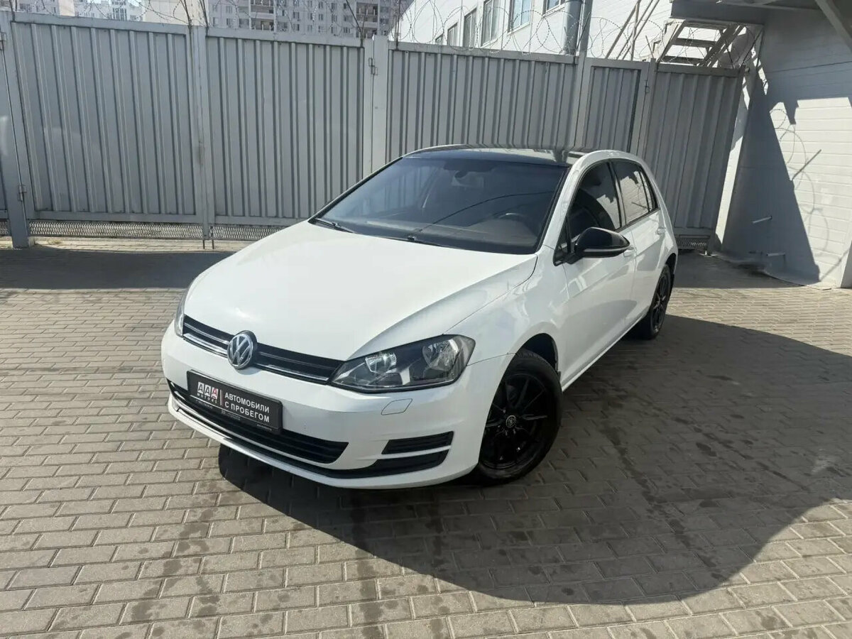 Открыть фотографии: Volkswagen Golf VII