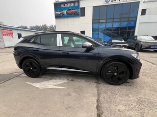 2026 Volkswagen ID.4 Crozz, чёрный, 3466666 рублей, вид 4